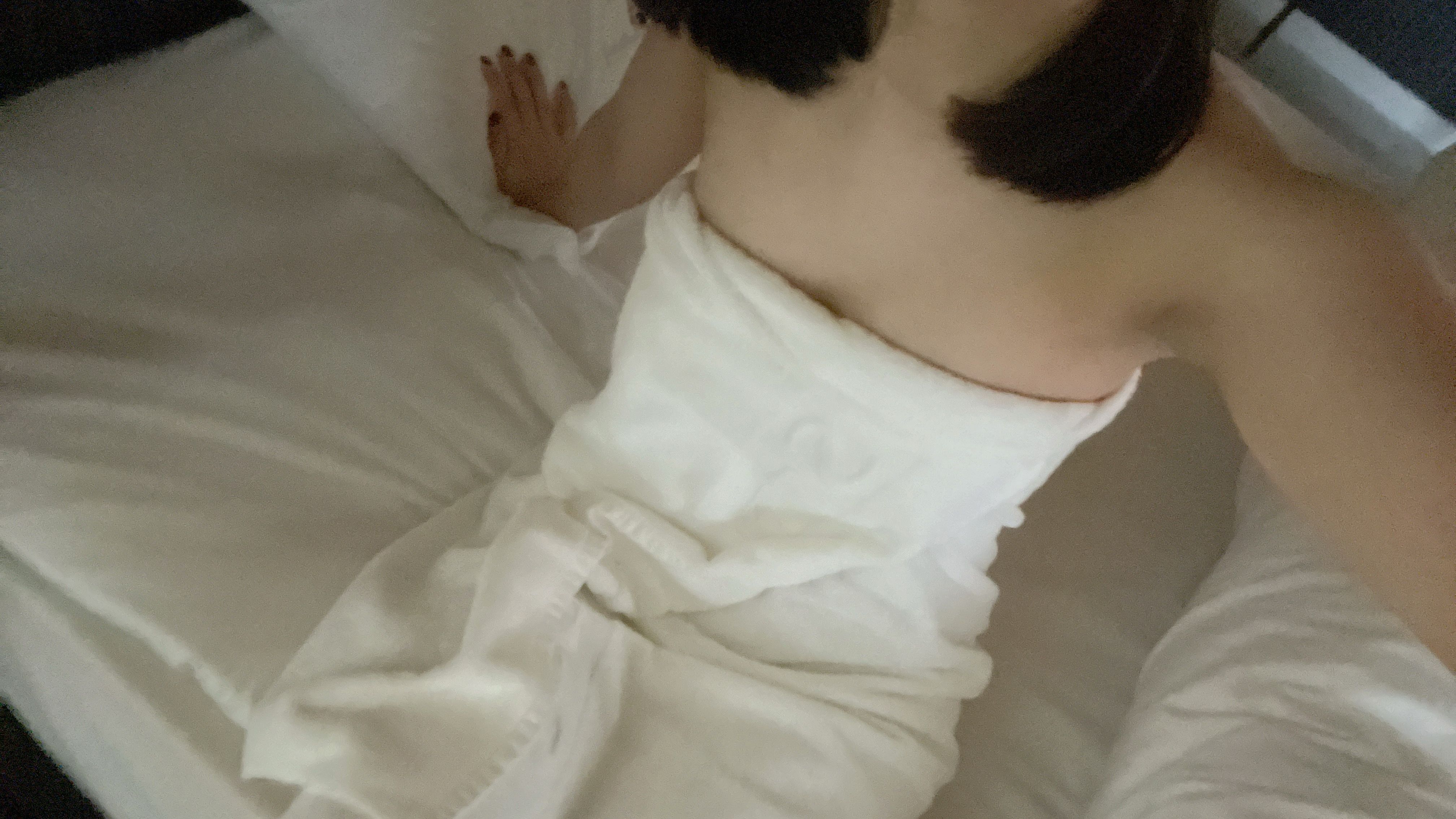 📸ホテルのお風呂から…ドキドキの待ち合わせ♡