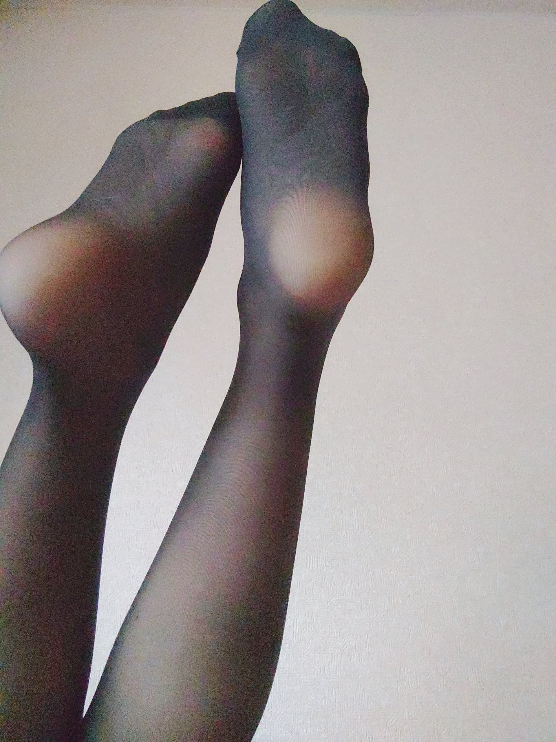 今日の写真は黒タイツです💕